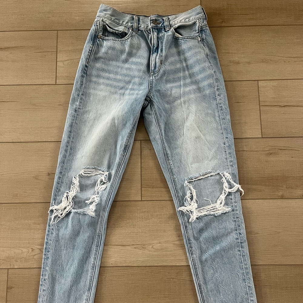 Womens American Eagle Mom Jean